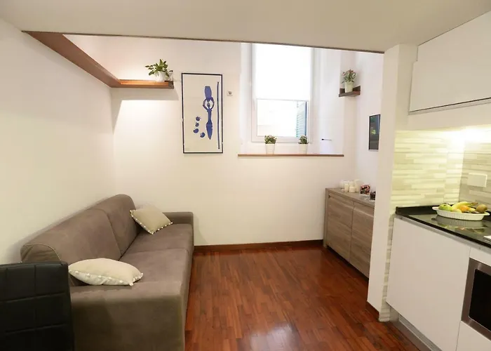 Apartment Alex Rom